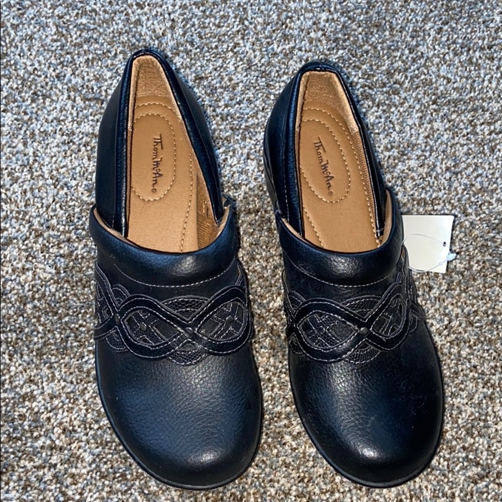 Tom McAn Shoes